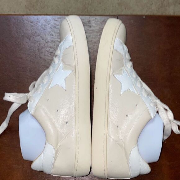 NWB WOMEN'S WHITE RAVEN SKY FULL OF STARS FAUX LEATHER SAND & WHITE SNEAKERS 9 - Picture 4 of 6